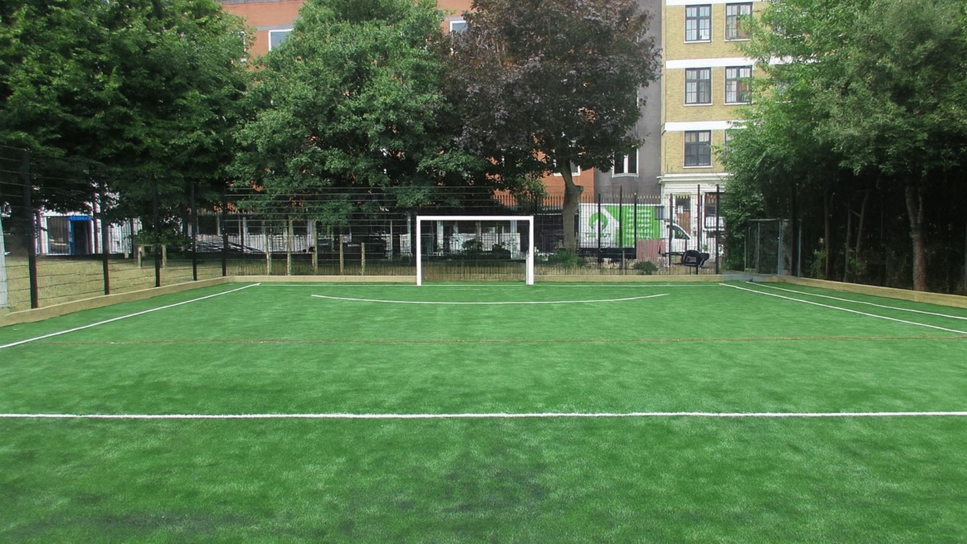 English Martyrs Roman Catholic School, Aldgate