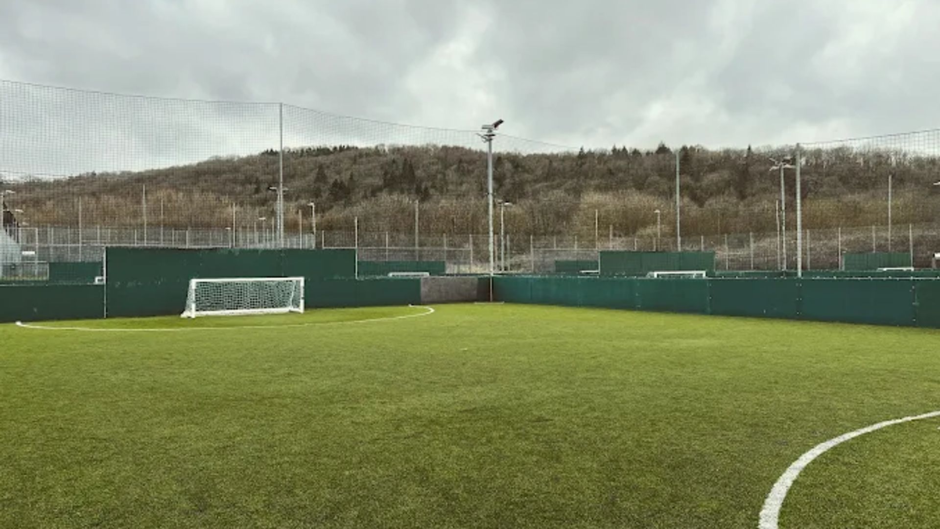 Gol Centres - Cardiff