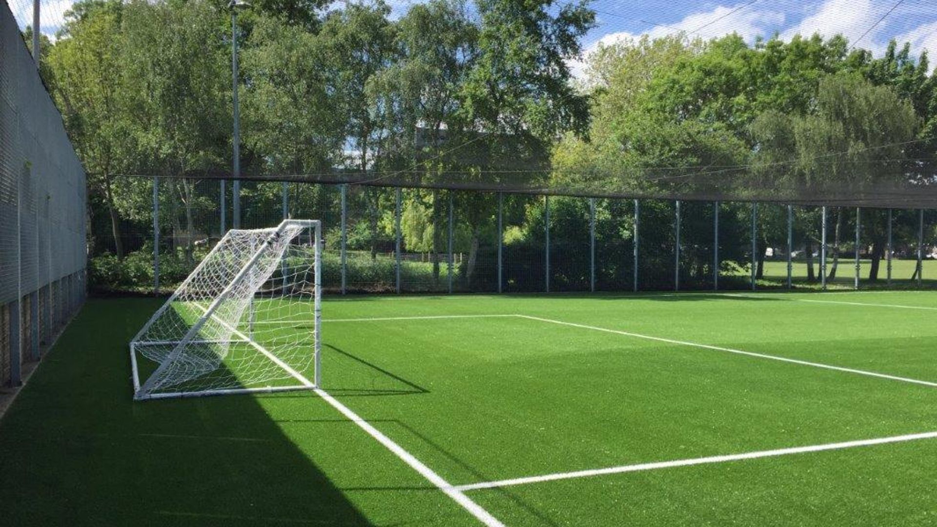 Paradise Park, Highbury