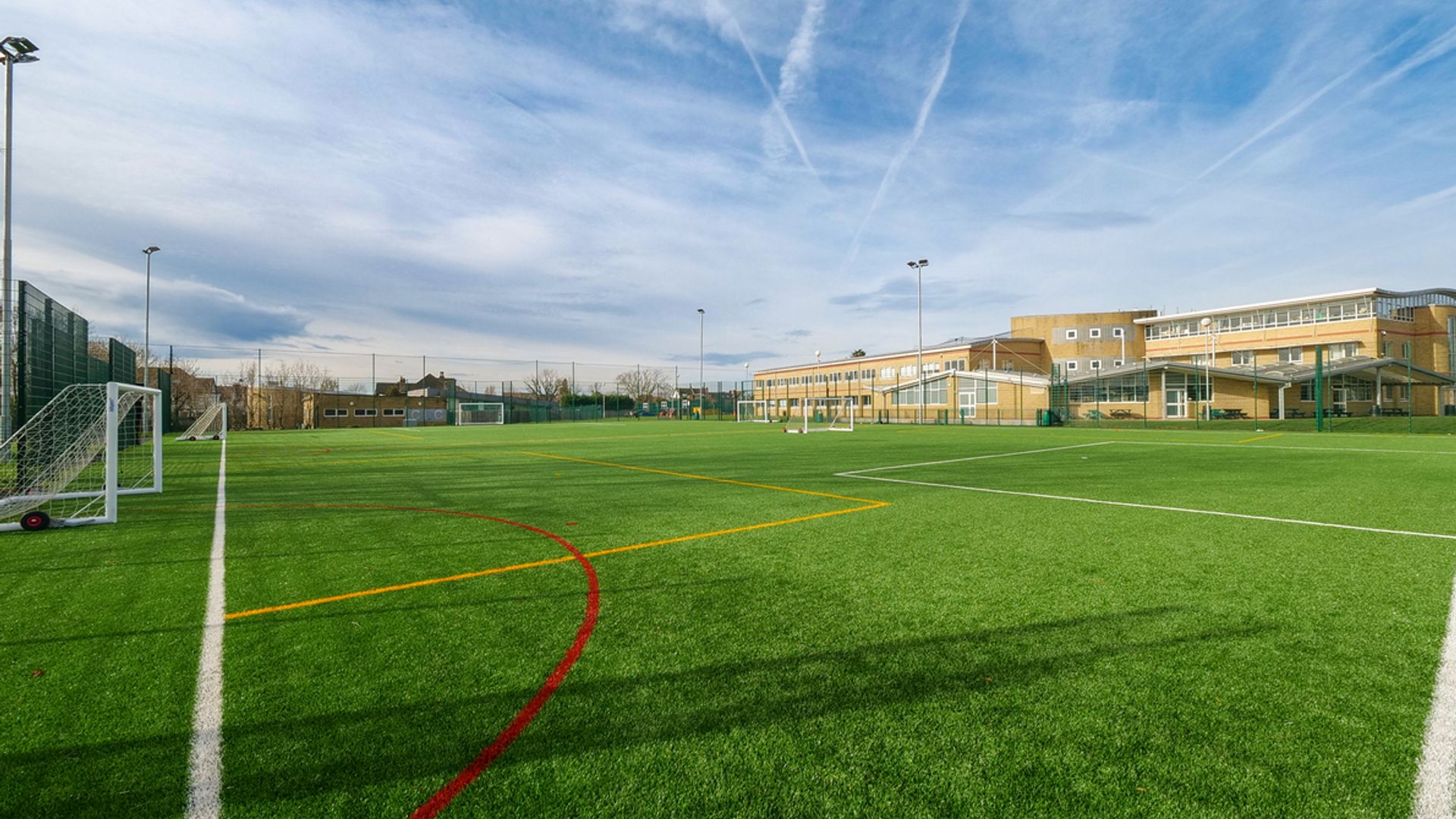Queens Park Community School