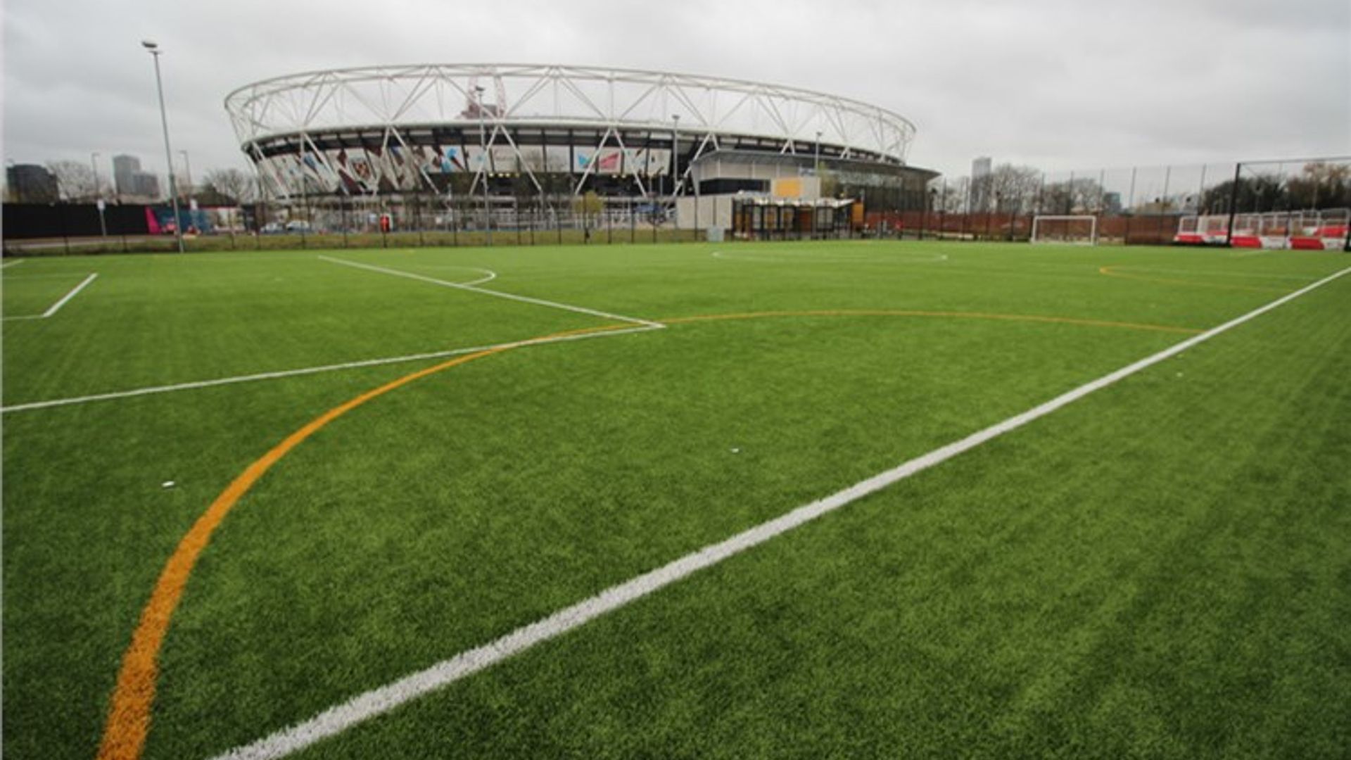 Bobby Moore Academy, Stratford