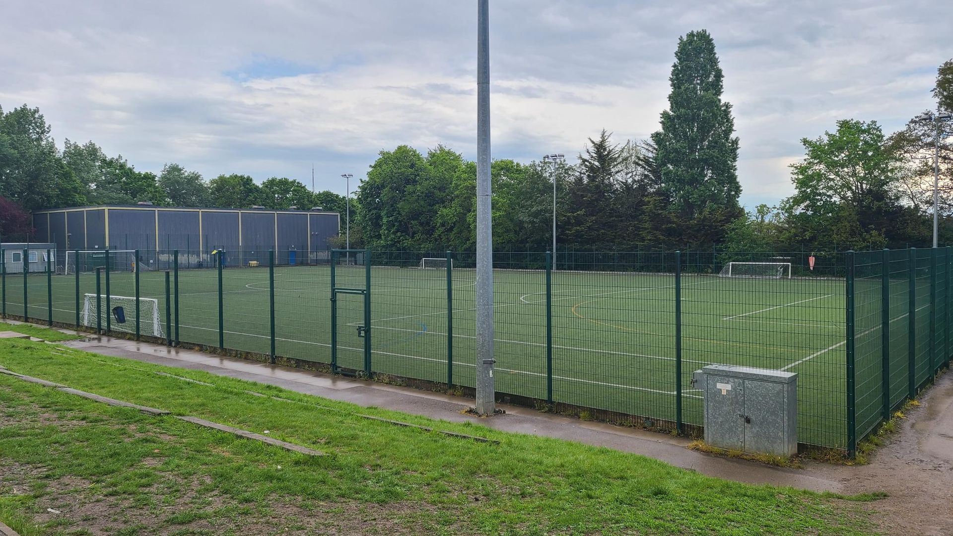 Highgate Wood School